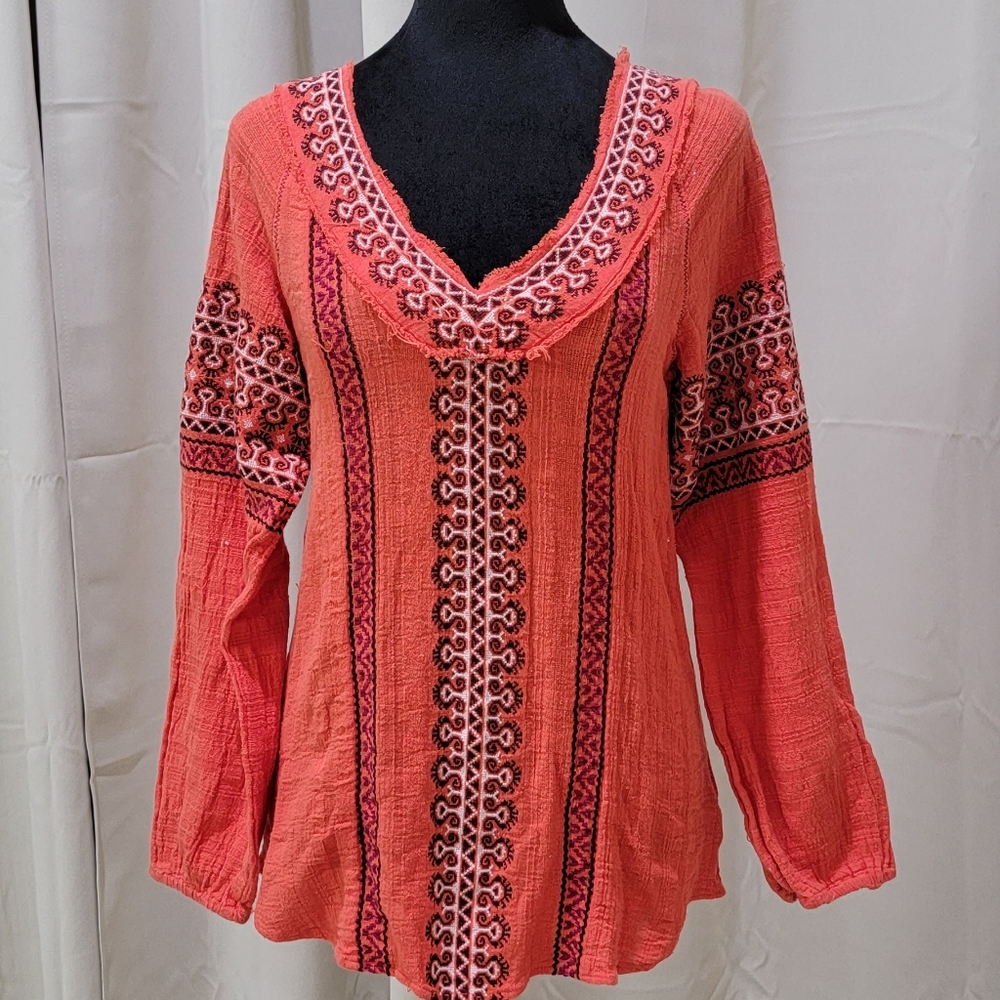 Free people boho embroidered top